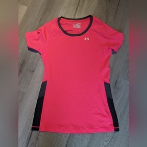 Under Armour heat gear, fitted tee